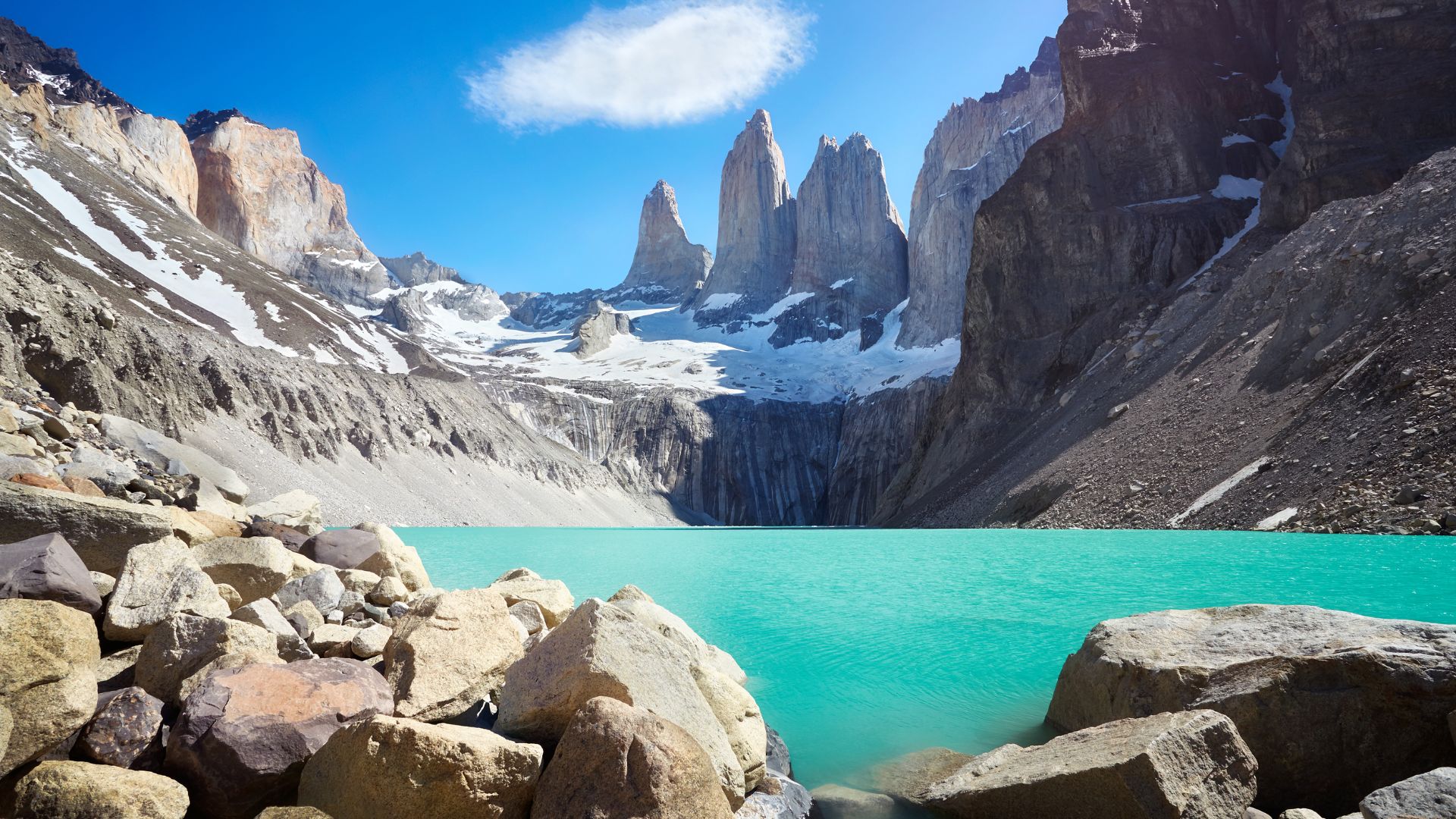 Circuit ARGENTINA - URUGUAY - CHILE: Patagonia, Insula Pastelui si Desertul Atacama cu insotitor de grup Circuit ARGENTINA - URUGUAY - CHILE: Patagonia, Insula Pastelui si Desertul Atacama 26 Ianuarie - 14 Februarie 2027