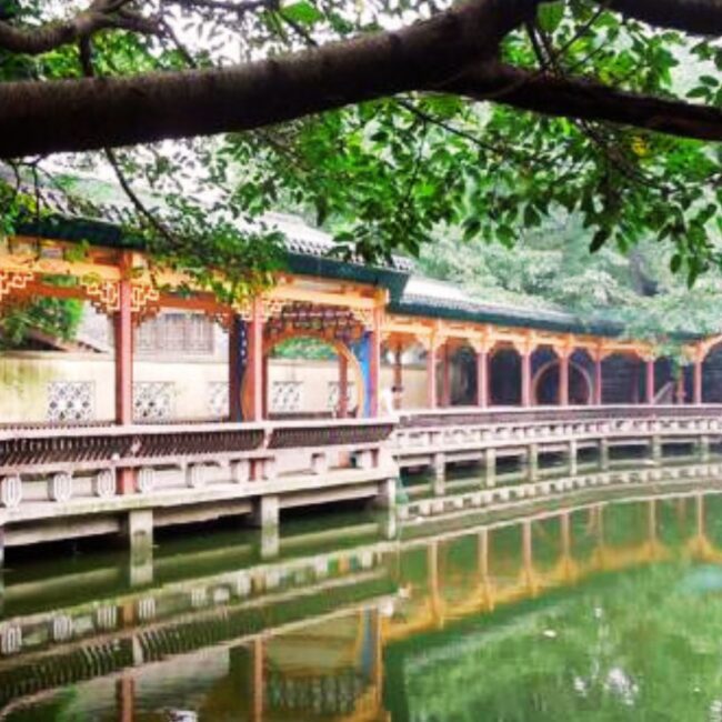 Circuit CHINA – TIBET: Calatorie cu Trenul Transtibetan 08 - 21 Iunie 2026