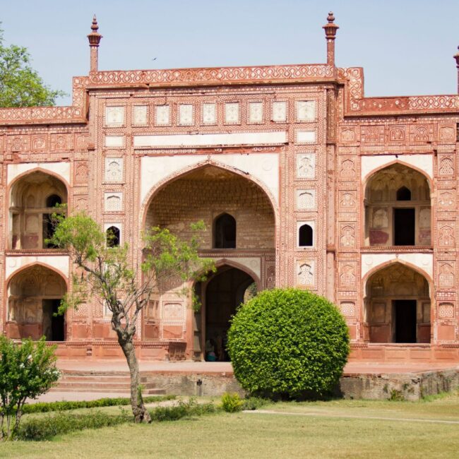 Circuit PAKISTAN: Aventura montana si orase istorice 30 Mai - 13 Iunie 2026