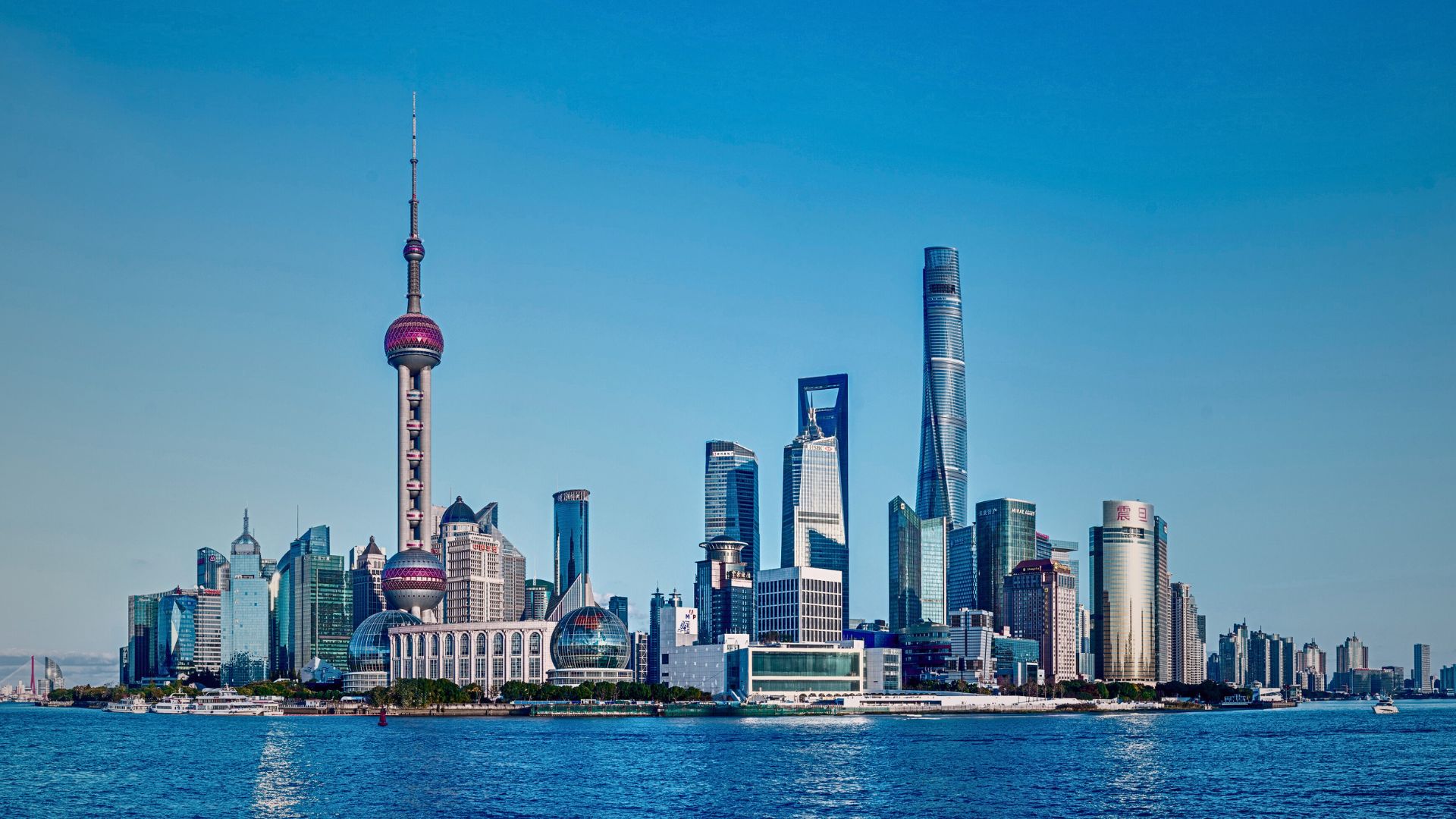 China cu insotitor de grup (23) Circuit CHINA: Zidul Chinezesc si Muntii Avatar 26 Mai - 05 Iun 2026