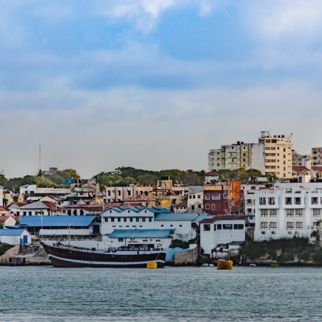 Circuit KENYA: Safari si relaxare pe plaja 27 Octombrie - 07 Noiembrie 2026