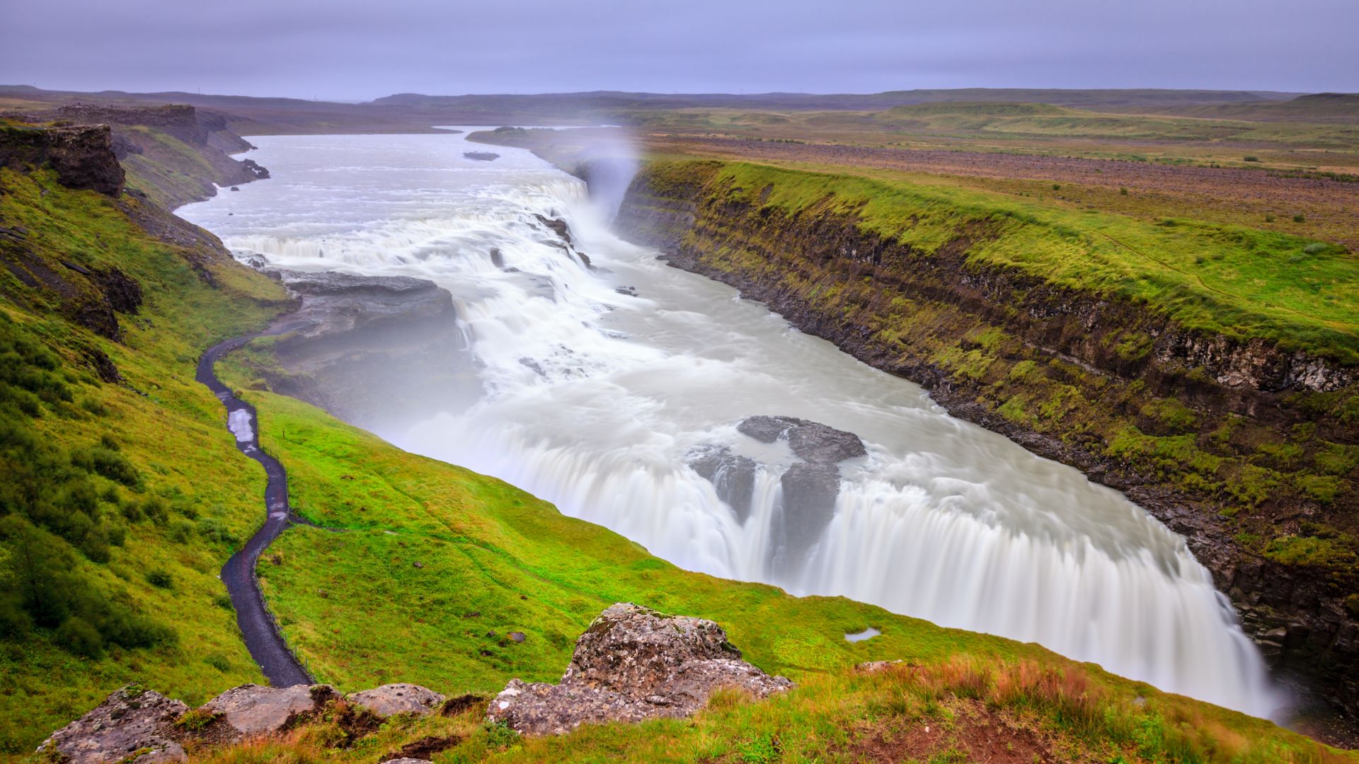 Circuit ISLANDA: Aurora Boreala si piscine Geotermale 25 Octombrie - 01 Noiembrie 2026