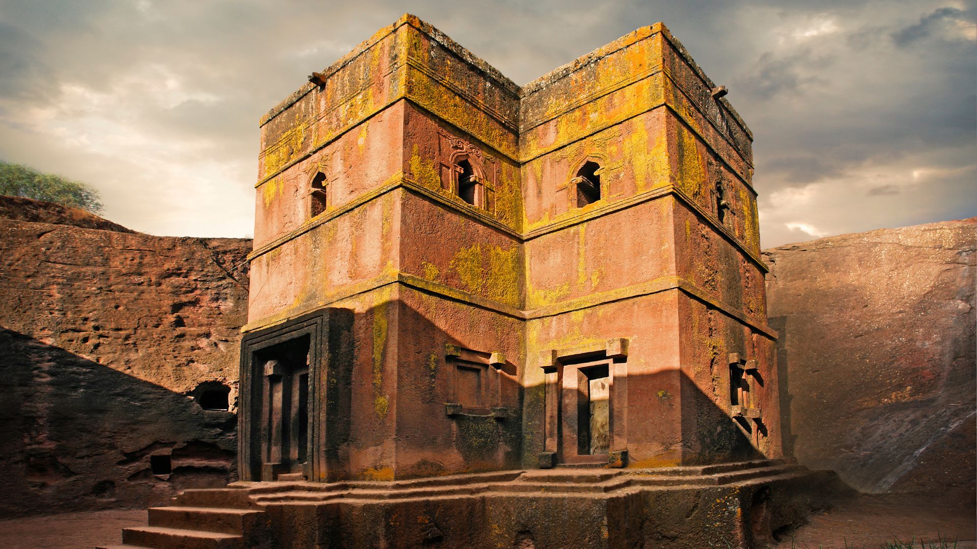Circuit ETIOPIA: Istorie Sacra si Triburi Ancestrale 06-18 Martie 2027