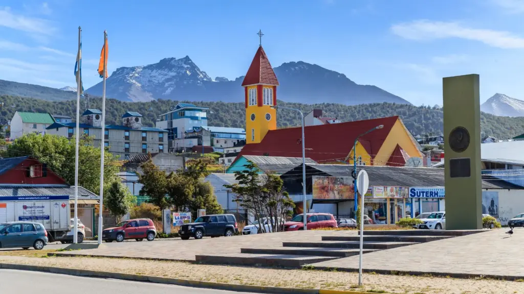 Circuit ARGENTINA - URUGUAY - CHILE: Patagonia, Insula Pastelui si Desertul Atacama 26 Ianuarie - 14 Februarie 2027