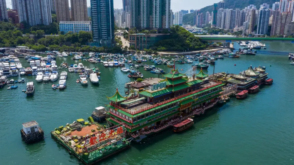 Circuit CHINA: Comori Imperiale si Orasele Viitorului 20 martie - 1 aprilie 2027
