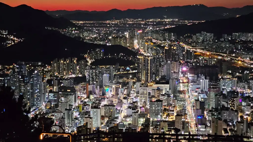 Circuit JAPONIA - COREEA DE SUD: Toamna Asiatica 30 Septembrie - 15 Octombrie 2026