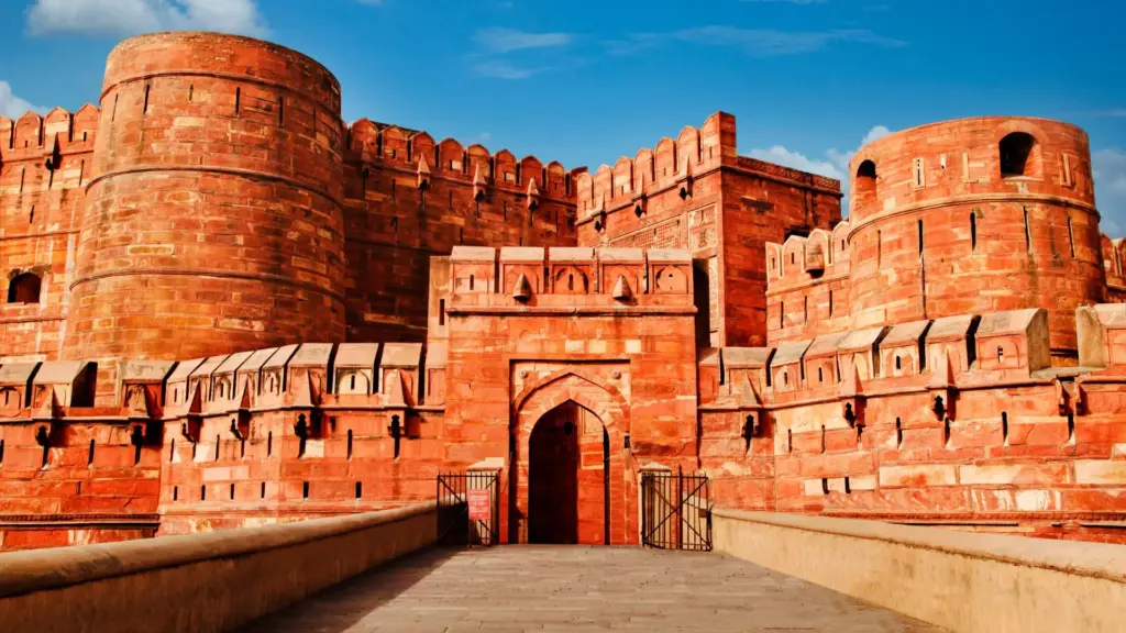 Circuit INDIA, BHUTAN si NEPAL: Circuit pe Taramurile Sacre 10 - 24 Octombrie 2026
