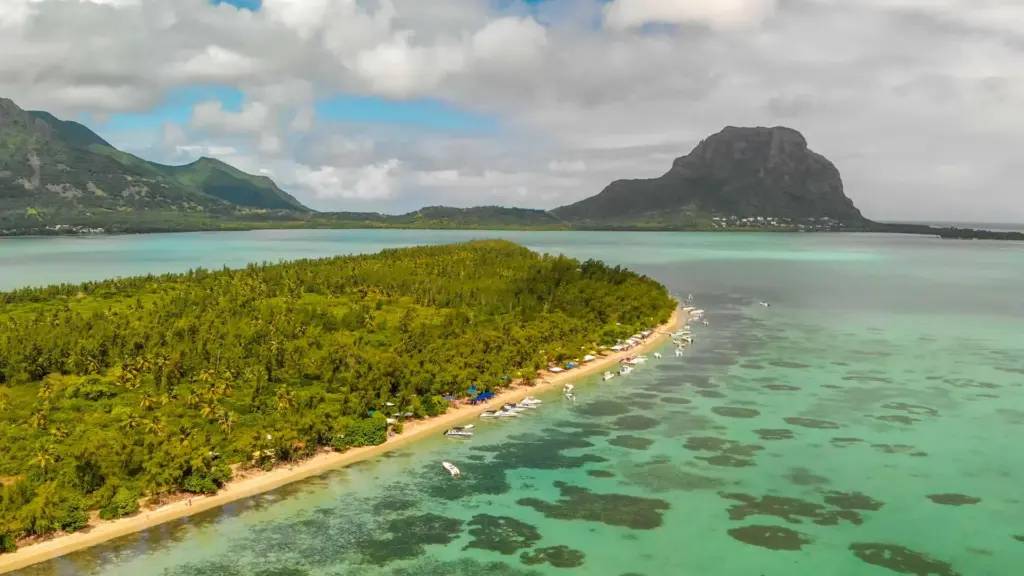 Sejur MAURITIUS: Evadeaza in Paradis 22 August-01 Septembrie 2026