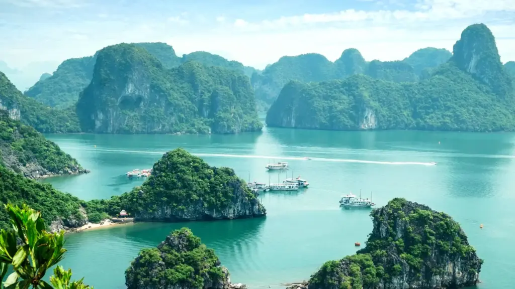 Circuit INDOCHINA: Vietnam Cambodgia Laos si Thailanda 17 Noiembrie – 5 Decembrie 2026
