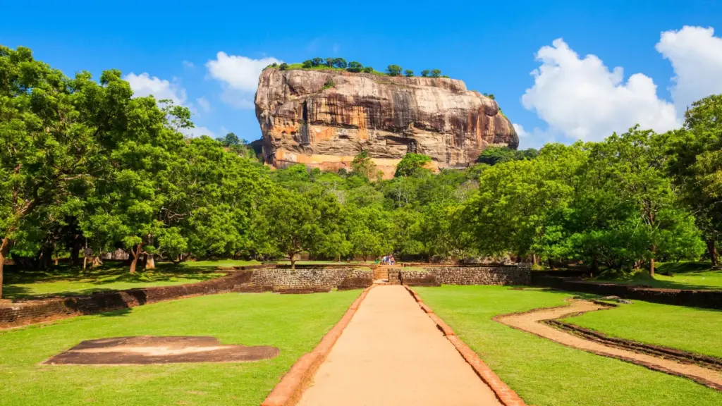 Circuit SRI LANKA: Lacrima din Oceanul Indian 17 - 27 Martie 2027