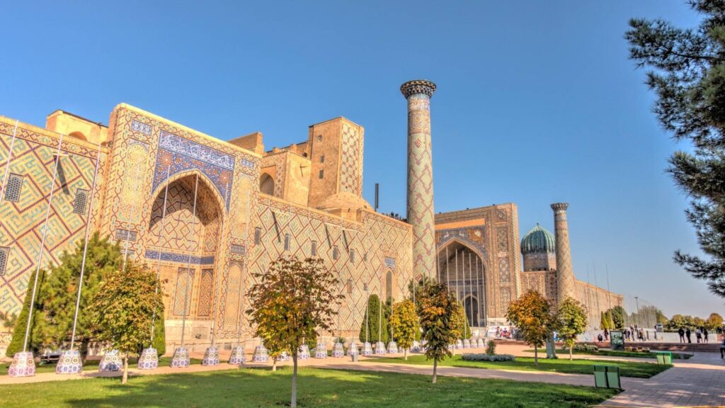 Circuit UZBEKISTAN: O Poveste Pe Drumul Matasii