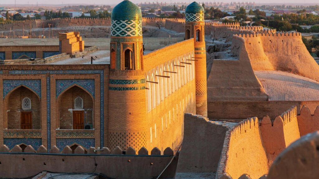 Circuit UZBEKISTAN: O Poveste Pe Drumul Matasii