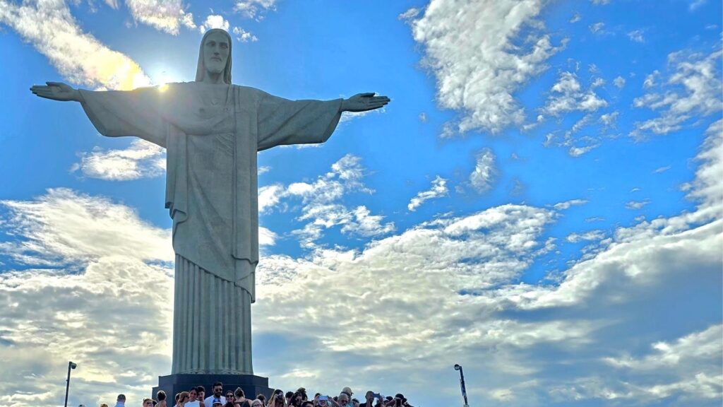 Circuit BRAZILIA: Ecoul cascadelor si ritmul oraselor